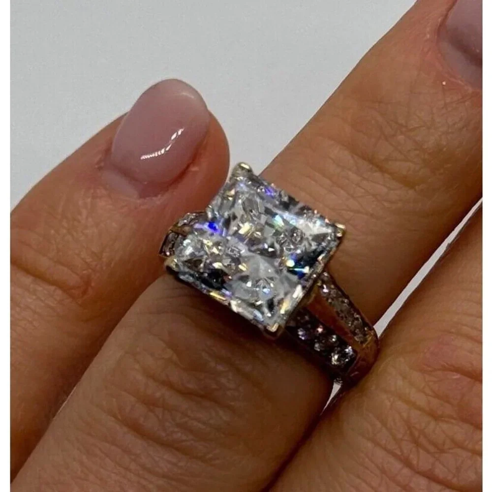 925 STERLING SILVER GOLD PLATED CZ RING SIZE 4.5